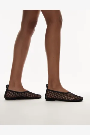 ARKET – Flache Ballerinas aus Mesh in mit eckiger Zehenpartie