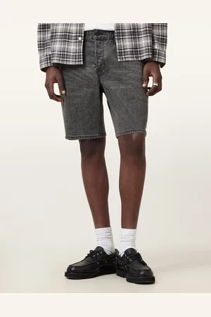 AllSaints – Switch – Shorts in verwaschenem
