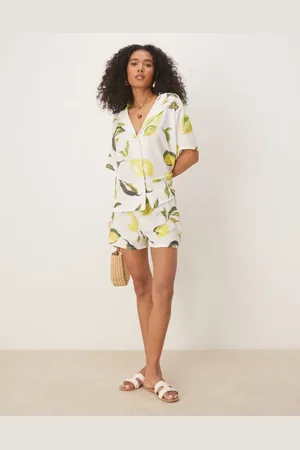 ASOS – Shorts mit Zitronenmuster, Kombiteil