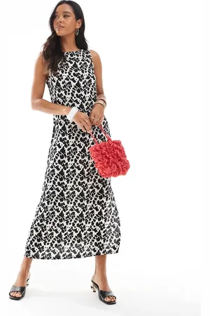 Pieces® – Midikleid mit Zebramuster und U-Boot-Ausschnitt
