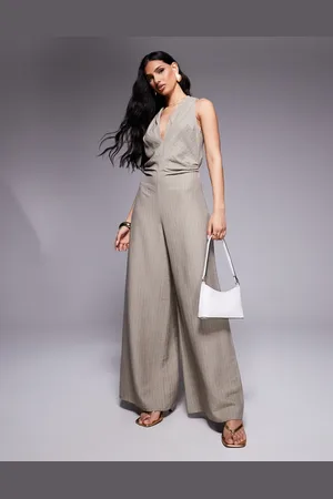 ASOS – Jumpsuit mit Streifen, geraffter Taille und V-Ausschnitt
