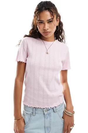 Pieces® – Pointelle-T-Shirt in Rosé mit Overlocknaht