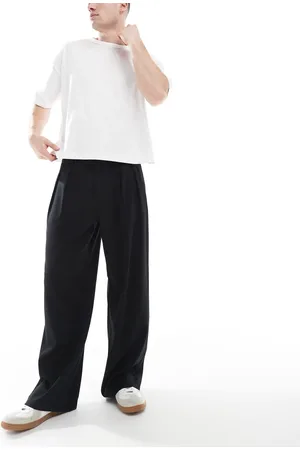 Cotton On Cotton On – Weit geschnittene Hose in mit Bundfalten