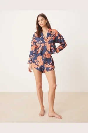 Free People – Beauty Sleep – Pyjamaset mit Blumenmuster in Marineblau