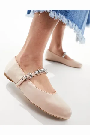 & OTHER STORIES – Satin-Ballerinas in Hellrosa mit Verzierungen