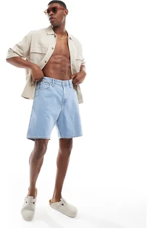 JJ – Locker geschnittene Jeansshorts in hellblauer Waschung