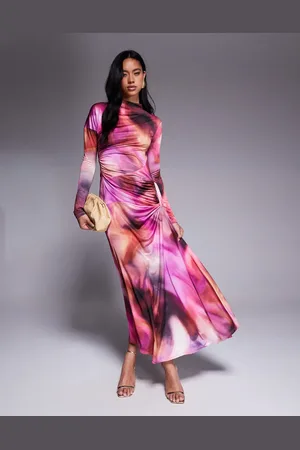 DASKA – Drapiertes, gerafftes Maxikleid mit verschwommenem lila Muster