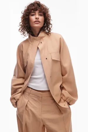 MANGO – Weiche, lässig geschnittene Jacke in Beige mit Stehkragen, Kombiteil