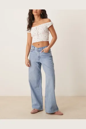 Abercrombie & Fitch – Curve Love – Ultraweite Jeans in heller Waschung mit niedrigem Bund