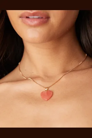 ASOS – Goldfarbene Halskette mit rosafarbenem halbedlem Quarz-Anhänger