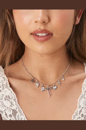 ASOS – Zarte Halskette mit verschiedenen silberfarbenen Anhängern