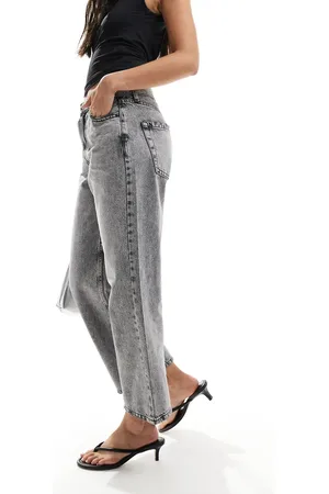 River Island – Jeans mit kurzem, geradem Schnitt in Dunkelgrau