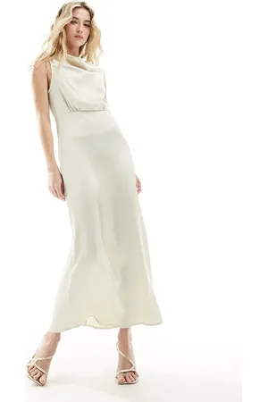 VILA – Bridal – Maxikleid in Creme mit Wasserfallausschnitt