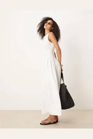 ASOS – Tailliertes Midikleid in mit U-Boot-Ausschnitt