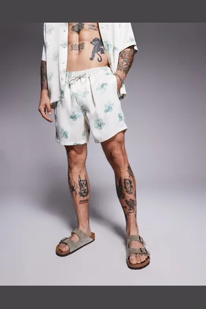 ASOS – Mittellange Shorts aus Satin in Natur mit Blumenmuster, Kombiteil