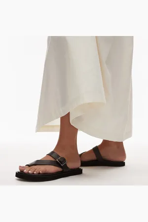 Topshop Premium – Kimberley – Flache Sandalen aus Leder in
