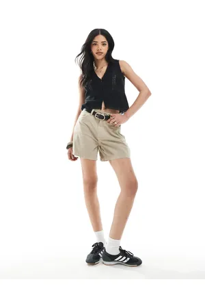 ASOS – A-Linien-Shorts im Longline-Schnitt aus Denim in Light Manuka