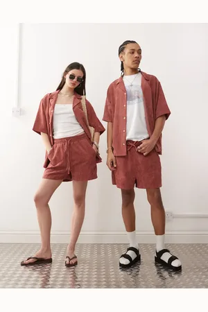 Reclaimed – Unisex-Shorts aus Cord in
