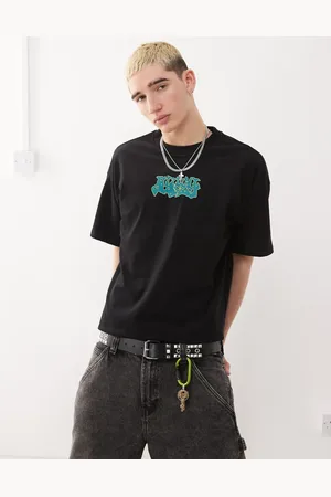Weekday – Great – Kastiges T-Shirt in mit Frontgrafik