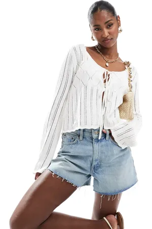 Hollister – Langärmliges, gehäkeltes Oberteil in Beige mit gebundener Vorderseite