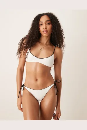 MANGO – Neckholder-Bikini-Oberteil in Weiß mit Schnallendetail