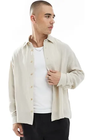 ASOS – Regular Fit Hemd aus strukturiertem Mullstoff in Steinbeige