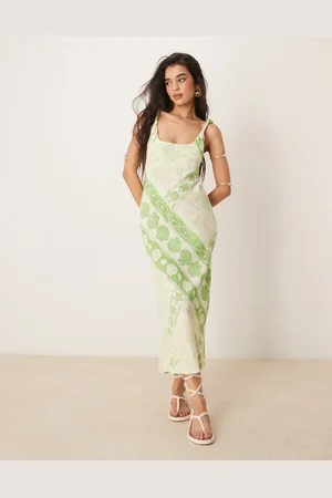 ASOS – Asymmetrisches Maxikleid mit Leinenoptik, gedrehten Trägern und Fliesenmuster
