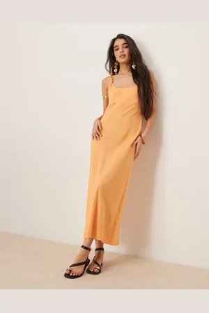 ASOS – Asymmetrisches Maxikleid in Papayaorange mit Leinenoptik und gedrehten Trägern