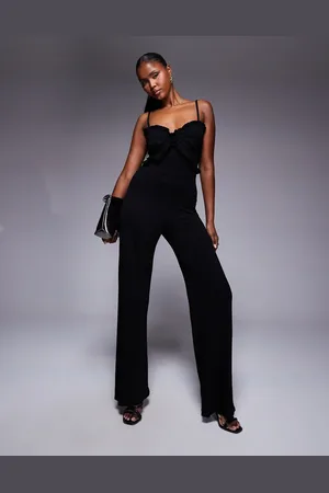 ASOS – Jumpsuit in mit weitem Bein, schmalen Trägern und Rüschen