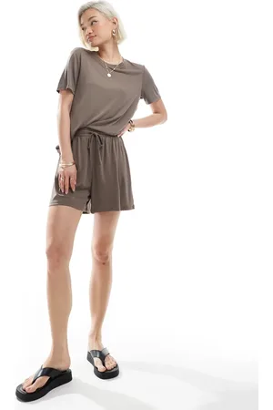 Pieces® – Weiche, leichte Shorts in Morchelbraun mit Tunnelzug, Kombiteil