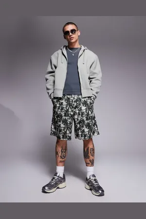 Armani Exchange – Shorts in mit Palmenmuster