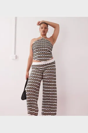 Noisy May – Locker sitzende Hose aus Häkelstrick mit Wellenmuster in Schwarz und Beige, Kombiteil