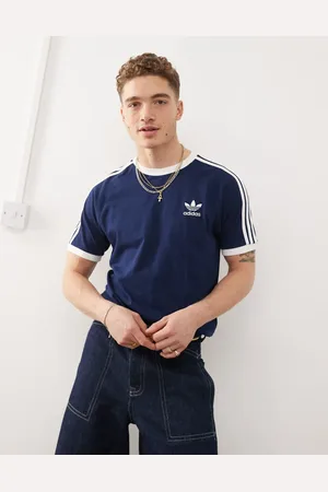 adidas – T-Shirt mit drei Streifen in