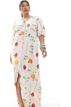 Pieces® Pieces Curve – Maxikleid in Blassrosa mit Puffärmeln, Knopfleiste und Früchte-Muster