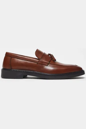 ASOS – Leder-Loafer in Hellbraun mit Quasten