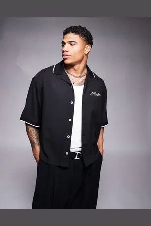 ASOS – Kastiges Oversize-Hemd in mit Reverskragen und Kettenstickerei auf der Brust