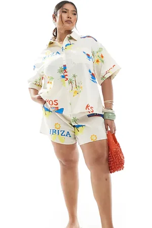 Pieces® Pieces Curve – Shorts in Cremeweiß mit hohem Bund und interessantem Muster, Kombiteil