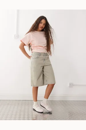Reclaimed – T-Shirt in Babyrosa mit U-Boot-Ausschnitt und geraffter Taillenpartie