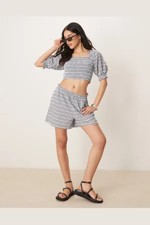 ASOS – Gesmoktes Seersucker-Oberteil in mit eckigem Ausschnitt und Puffärmeln, Kombiteil