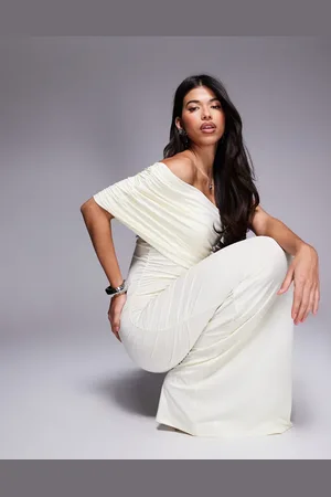 ASOS – Gerafftes Netzstoff-Maxikleid in Buttermilchgelb mit One-Shoulder-Träger
