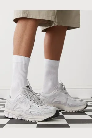 Nike – Zoom Vomero 5 – Unisex-Sneaker in