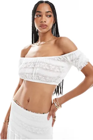 Pull&Bear – Spitzen-Oberteil in mit Carmen-Ausschnitt, Kombiteil