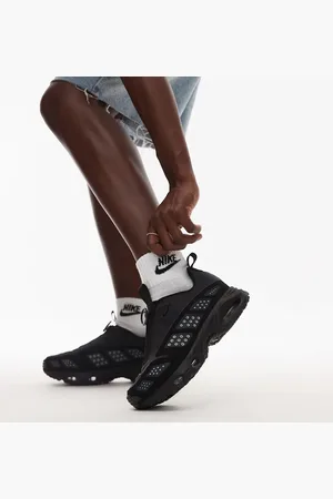 Nike – Air Max SNDR – Unisex-Sneaker in und Silber