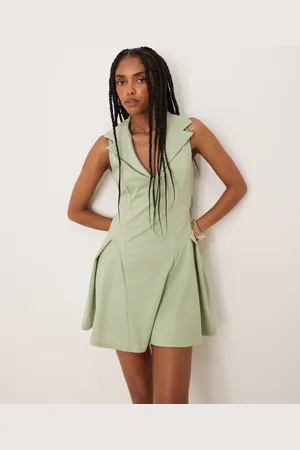 ASOS – Ärmelloses Minikleid in Salbeigrün mit Kragen und Godet