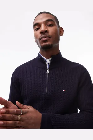Tommy Hilfiger – Strickpullover in Marineblau mit Fischgrätmuster und kurzem Reißverschluss