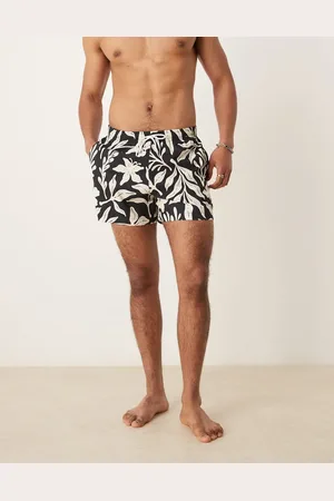 Abercrombie & Fitch – Kurze Badeshorts mit schwarz-weißem Blattprint, 5 Zoll Schrittlänge