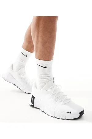 Nike – Free Metcon 6 – Unisex-Sneaker in und Schwarz