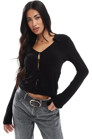 Miss Selfridge – Langärmliges Jersey-Oberteil in Schwarz mit Kragen
