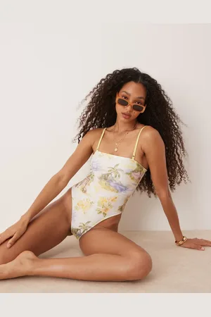 ASOS – Sunny – Badeanzug in Gelb mit Tropenprint und abnehmbaren Trägern