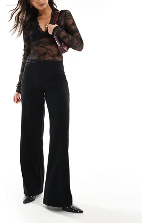 Bershka – Elegante Hose in mit hohem Bund und weitem Schnitt